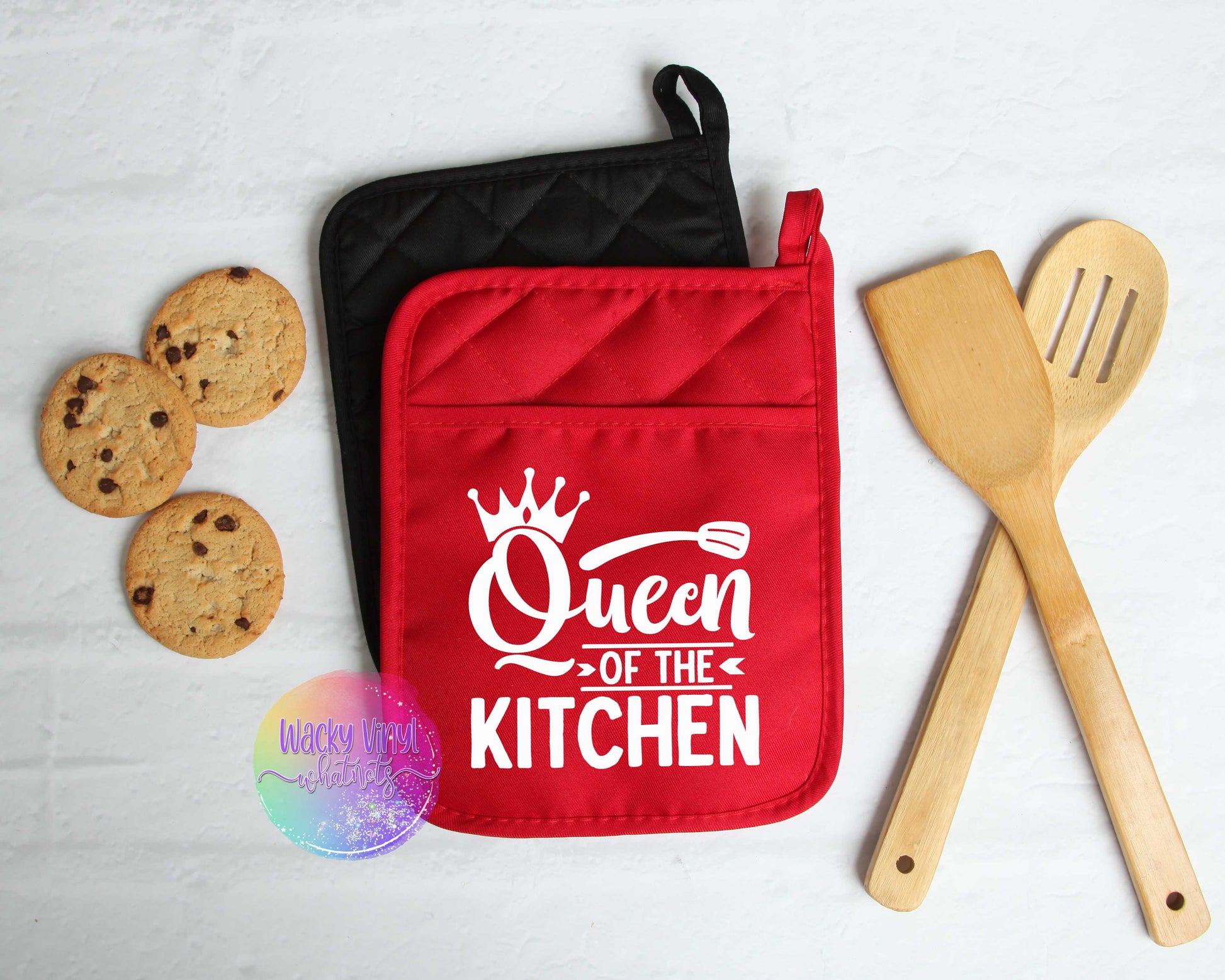 Queen of the Kitchen Pot Holder Wacky Vinyl Whatnots, LLC